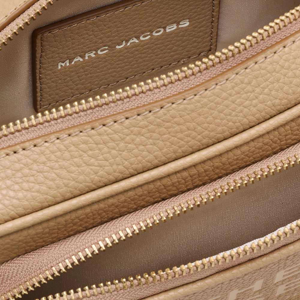 СУМКА  MARC JACOBS THE LEATHER CROSSBODY BAG CAMEL