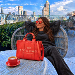 СУМКА MARC JACOBS THE LEATHER MEDIUM TOTE BAG ELECTRIC ORANGE